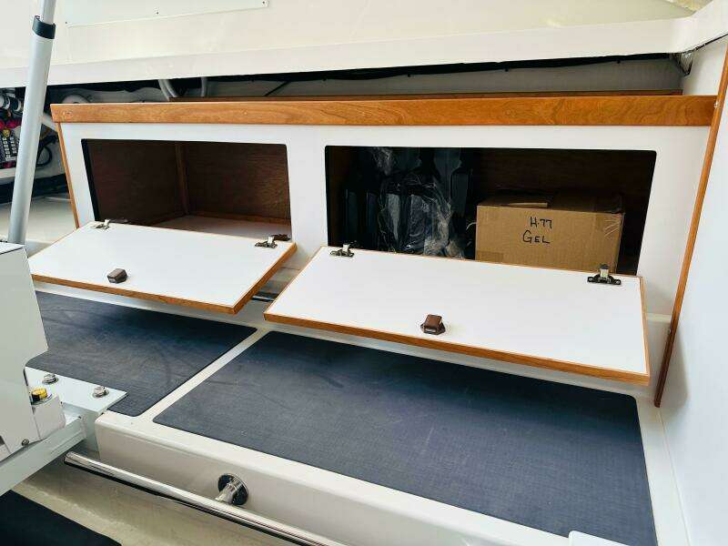 Mr  Sandman 34ft Back Cove Yacht For Sale