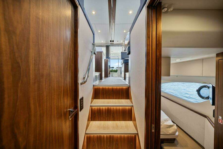 46ft Riviera Yacht For Sale