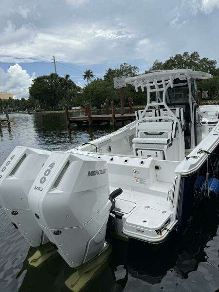 30ft Blackfin Yacht For Sale