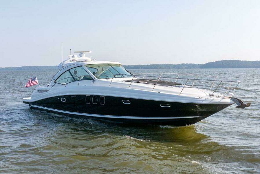 Stbd bow profile