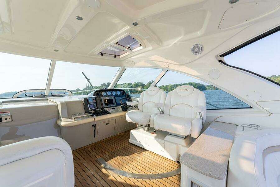 Helm seats