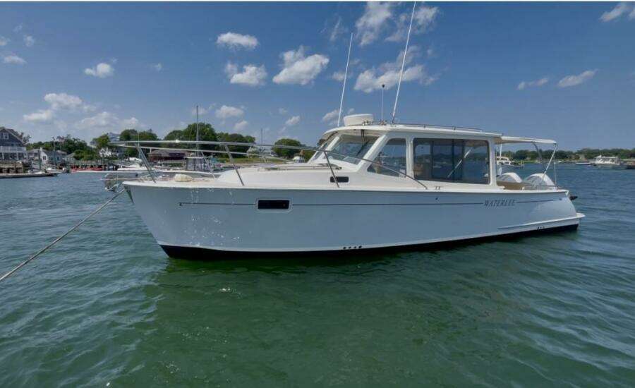 Waterlee 35ft MJM Yacht For Sale