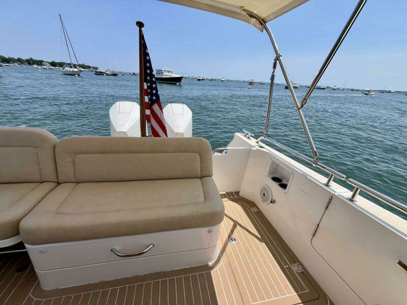Waterlee 35ft MJM Yacht For Sale