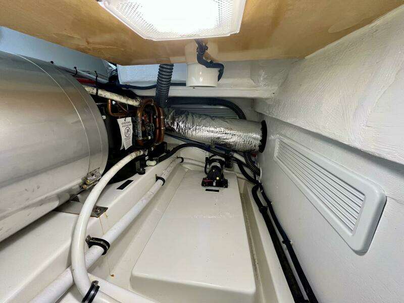 Waterlee 35ft MJM Yacht For Sale