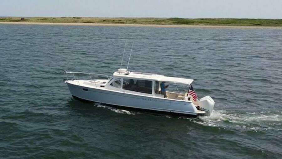 Waterlee 35ft MJM Yacht For Sale
