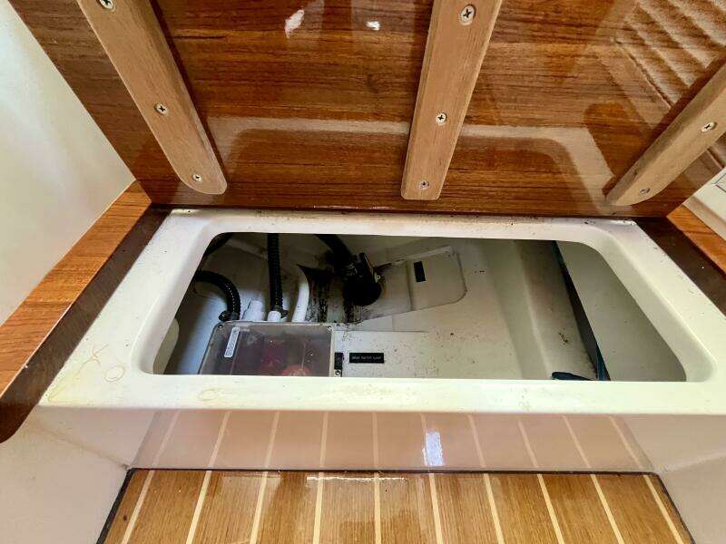 Waterlee 35ft MJM Yacht For Sale