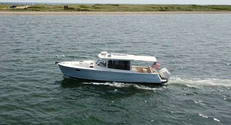 Waterlee 35ft MJM Yacht For Sale