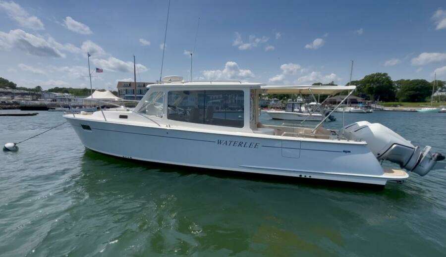 Waterlee 35ft MJM Yacht For Sale