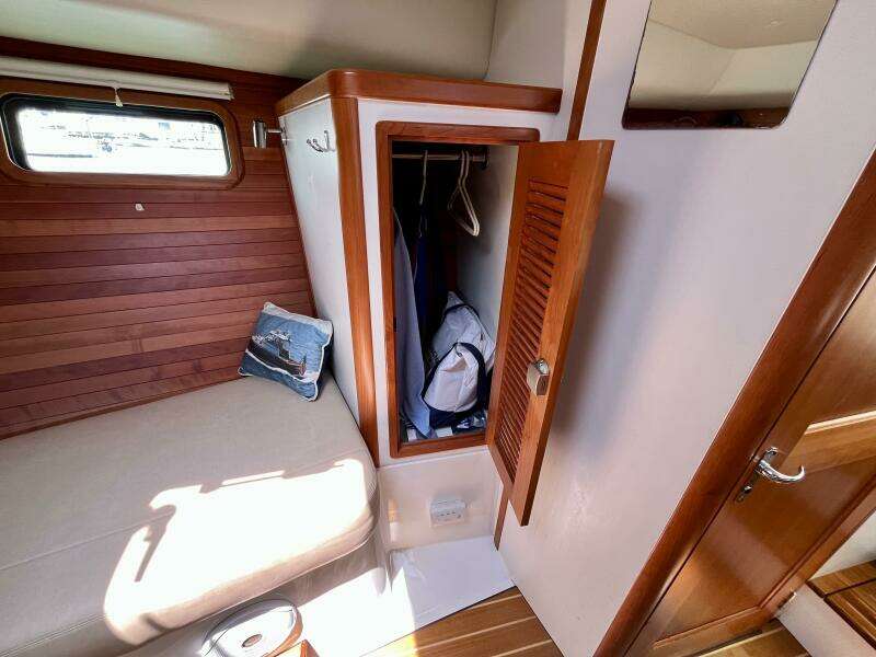Waterlee 35ft MJM Yacht For Sale