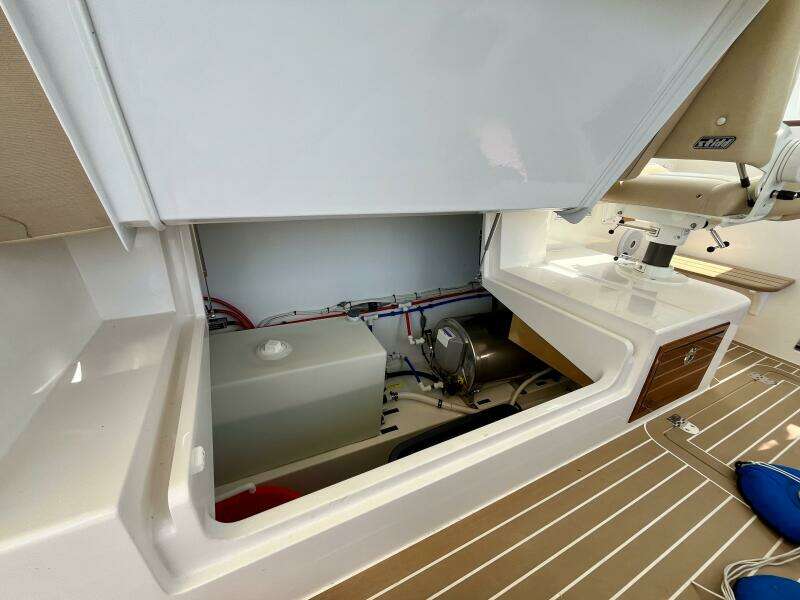 Waterlee 35ft MJM Yacht For Sale