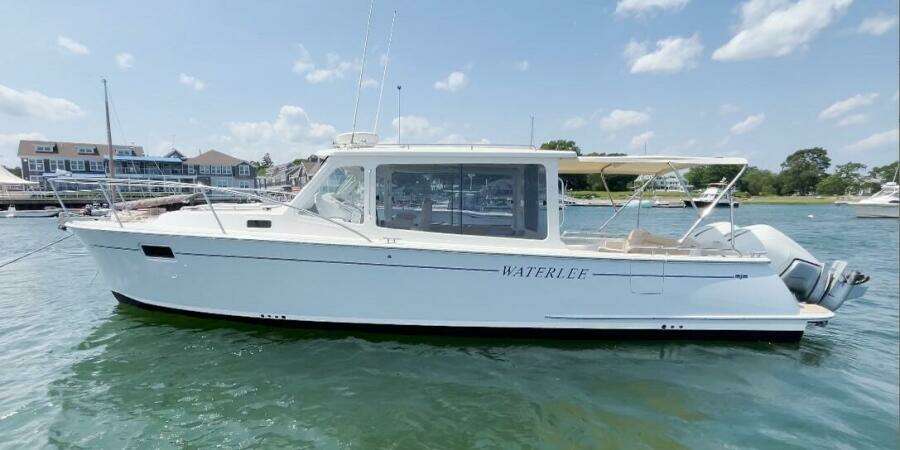 Waterlee 35ft MJM Yacht For Sale