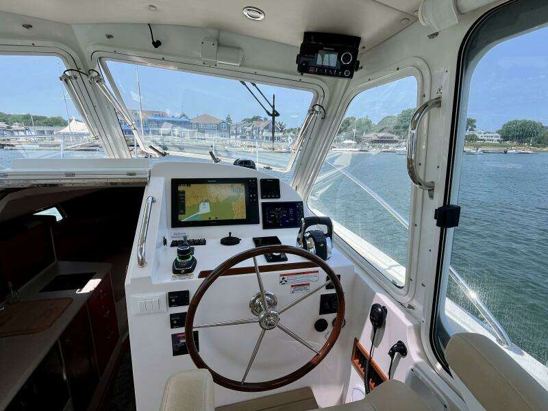 Waterlee 35ft MJM Yacht For Sale