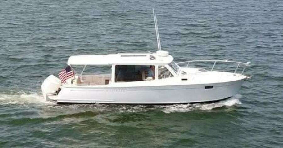 Waterlee 35ft MJM Yacht For Sale