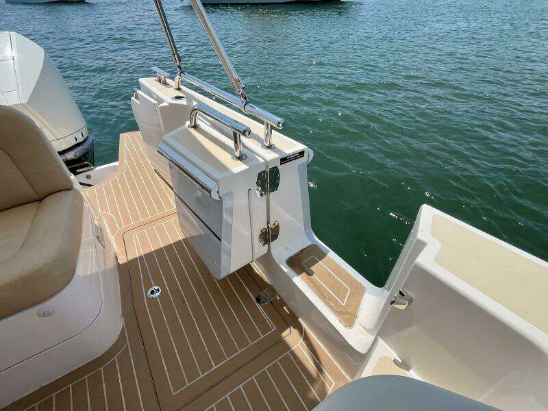 Waterlee 35ft MJM Yacht For Sale