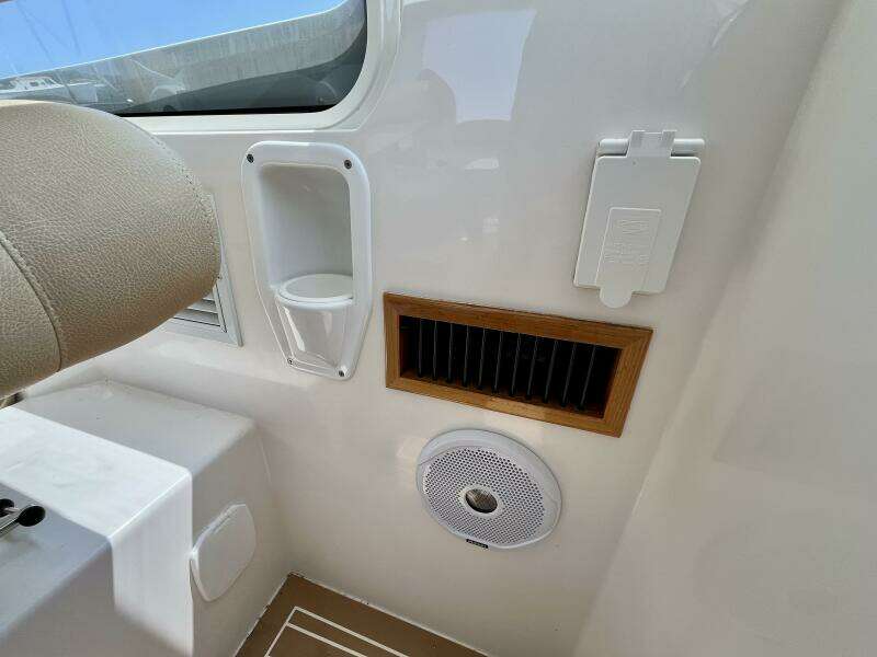 Waterlee 35ft MJM Yacht For Sale