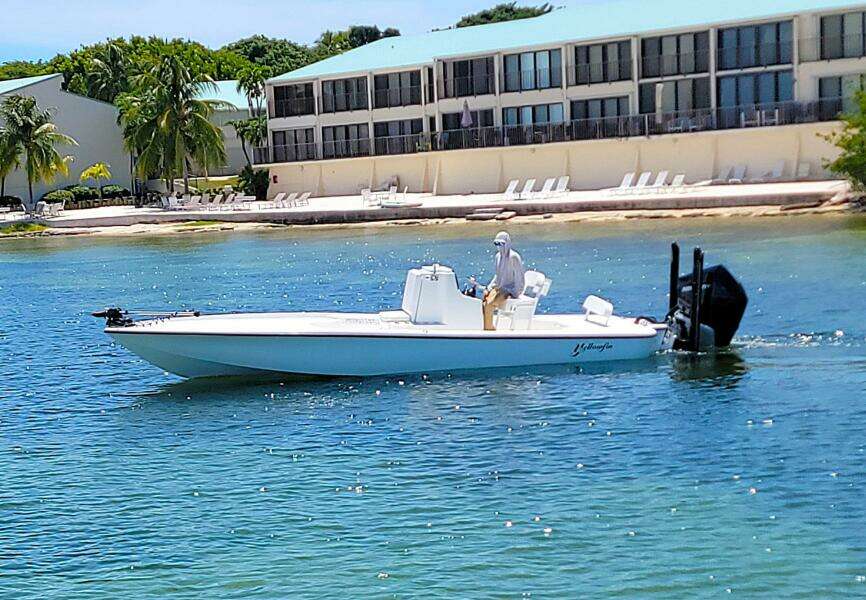 24ft Yellowfin Yacht For Sale