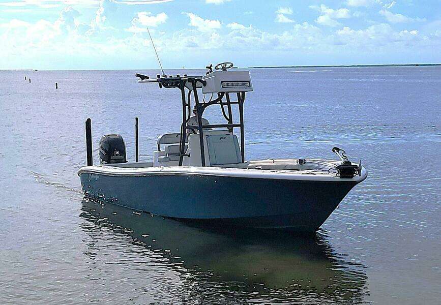 26ft Yellowfin Yacht For Sale
