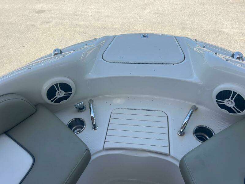 Doc Sew Fine 26ft Sea Ray Yacht For Sale