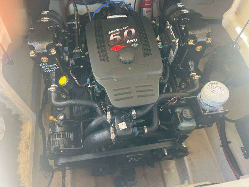 Doc Sew Fine 26ft Sea Ray Yacht For Sale