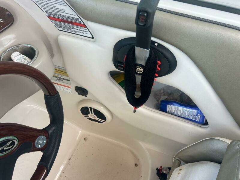 Doc Sew Fine 26ft Sea Ray Yacht For Sale