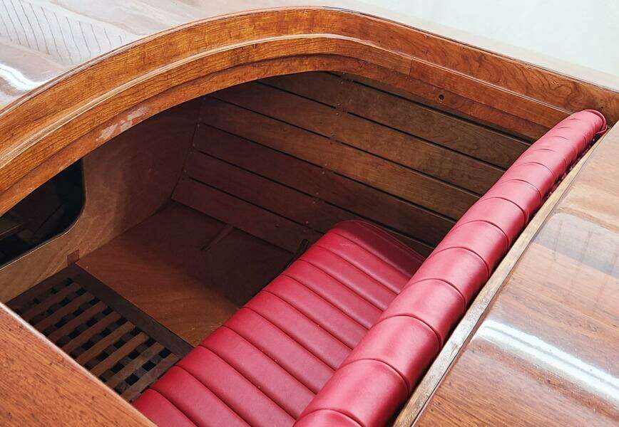 30ft Custom Yacht For Sale