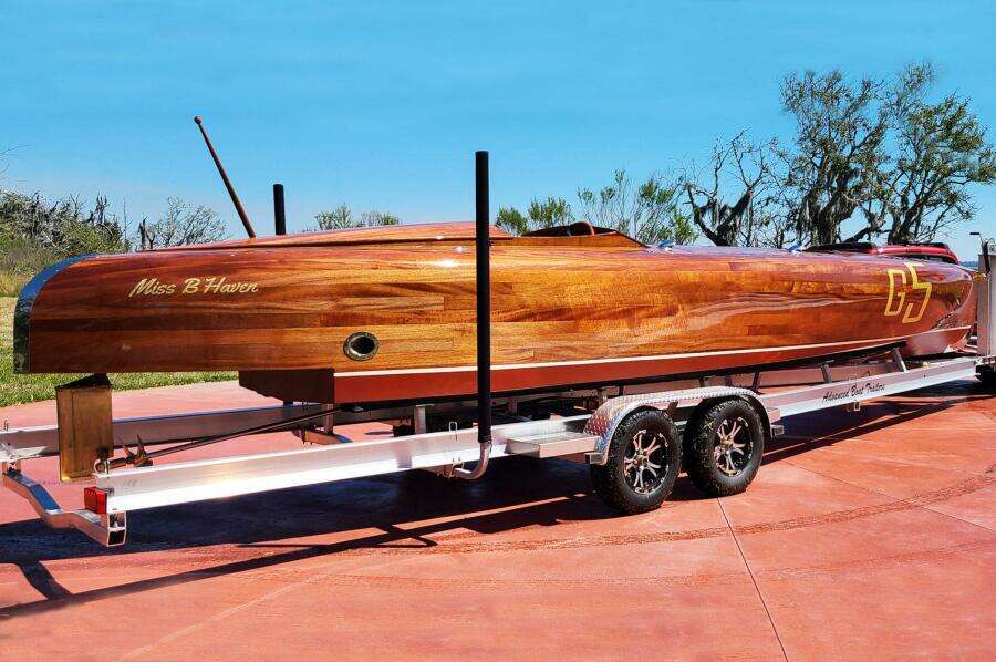 30ft Custom Yacht For Sale