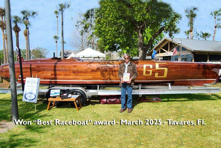 30ft Custom Yacht For Sale