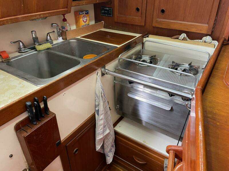 Sheila 39ft Mariner Yacht For Sale