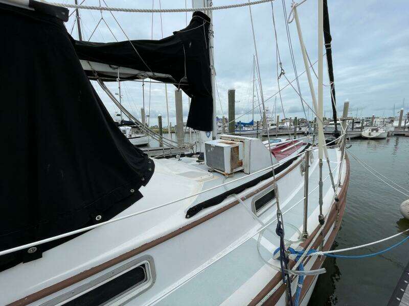 Sheila 39ft Mariner Yacht For Sale