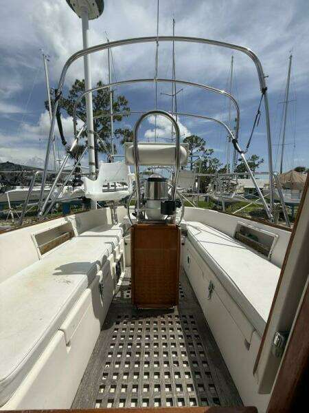 Oh Kay Getaway 32ft Pacific Seacraft Yacht For Sale