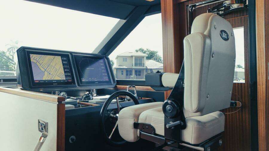 Psyche 72ft Ocean Alexander Yacht For Sale
