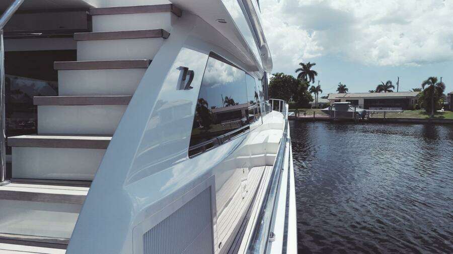 Psyche 72ft Ocean Alexander Yacht For Sale