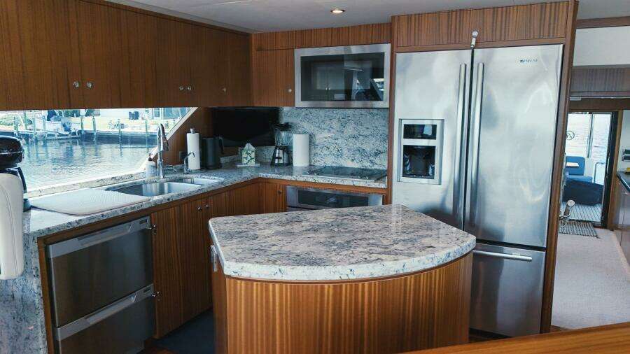 Psyche 72ft Ocean Alexander Yacht For Sale
