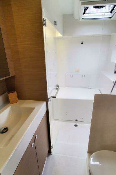 Lagoon38CatamaranOnOrder 38ft Lagoon Yacht For Sale