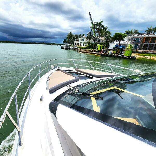 43ft Galeon Yacht For Sale