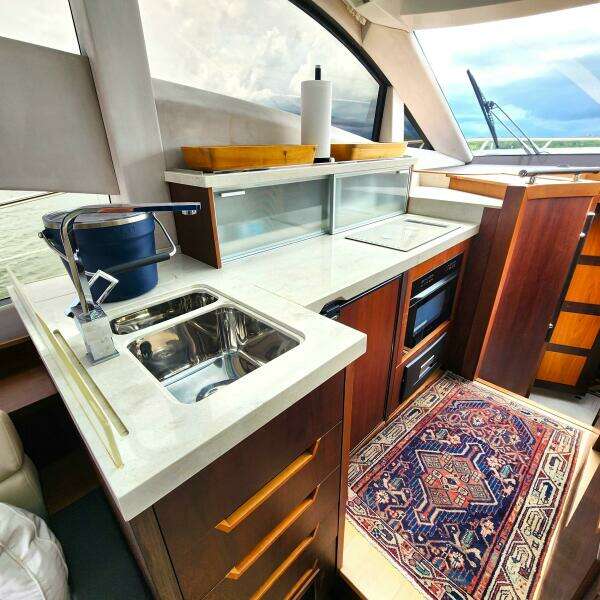 43ft Galeon Yacht For Sale
