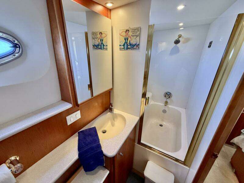 45ft Silverton Yacht For Sale