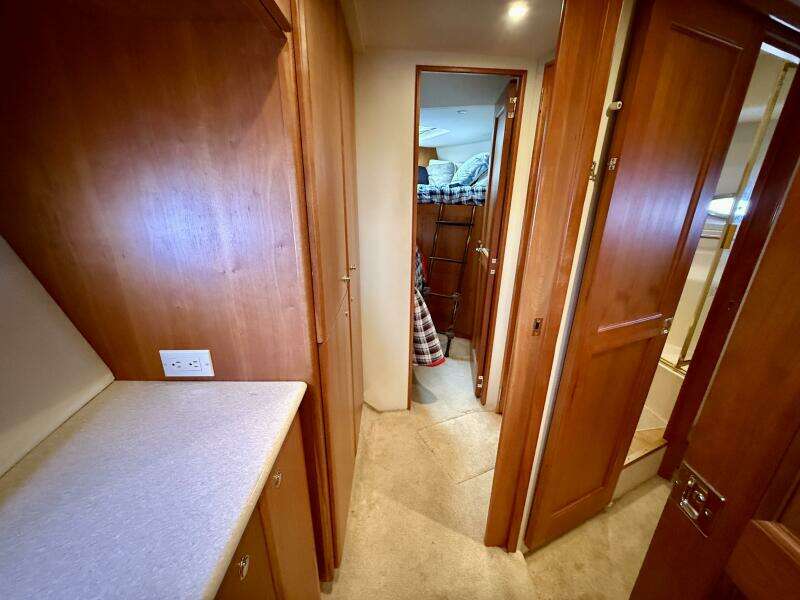 45ft Silverton Yacht For Sale