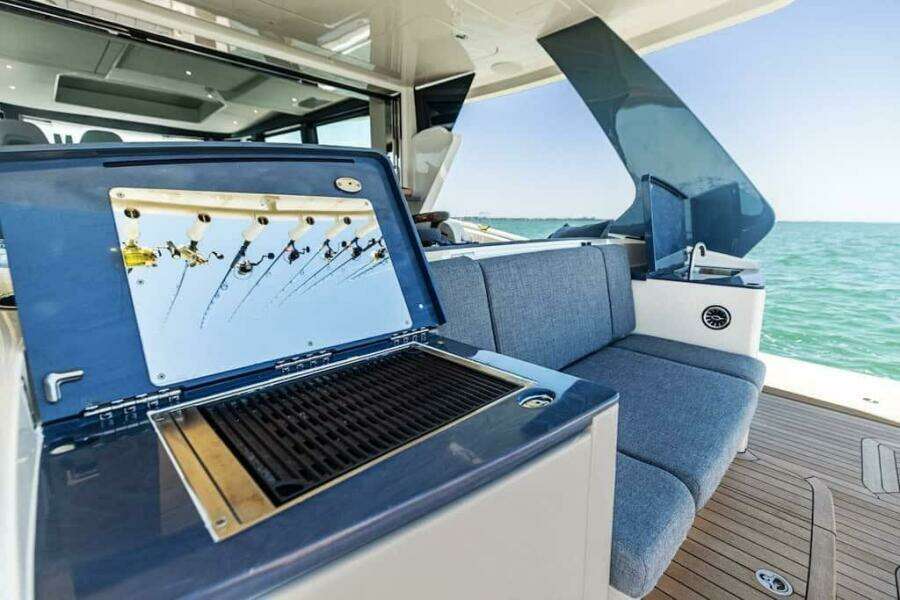 67ft Scout Yacht For Sale