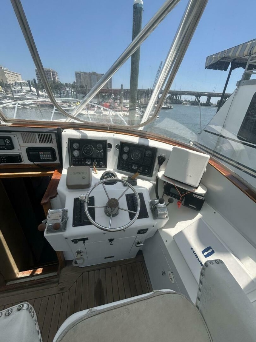 1992 Talon 36 Express