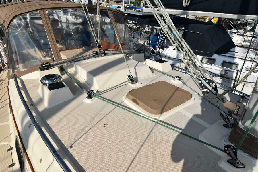 PROMISES 35ft Island Packet Yacht For Sale