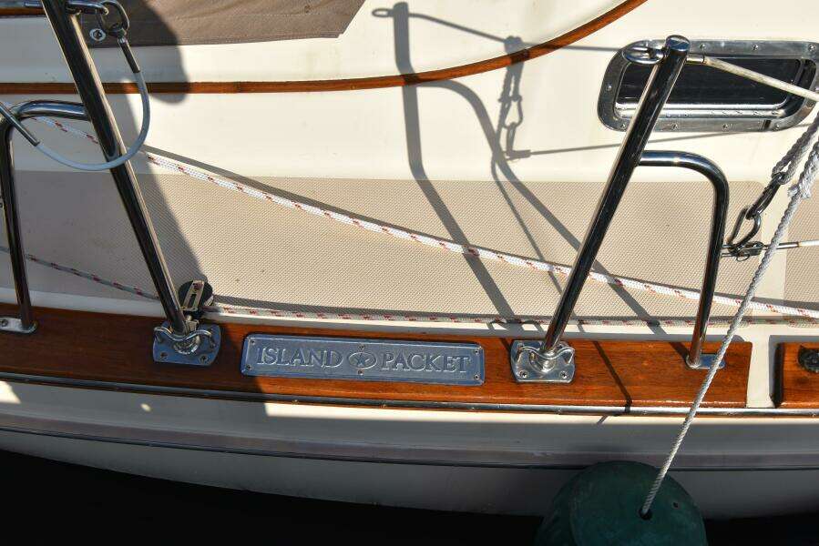 PROMISES 35ft Island Packet Yacht For Sale