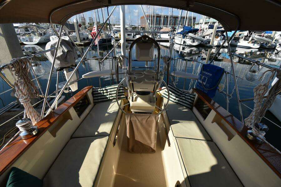 PROMISES 35ft Island Packet Yacht For Sale