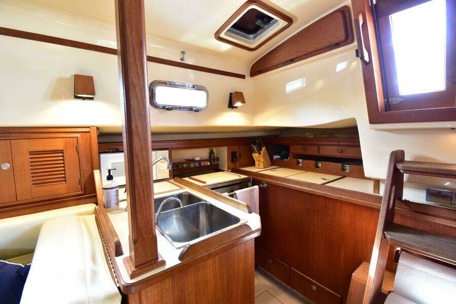 PROMISES 35ft Island Packet Yacht For Sale