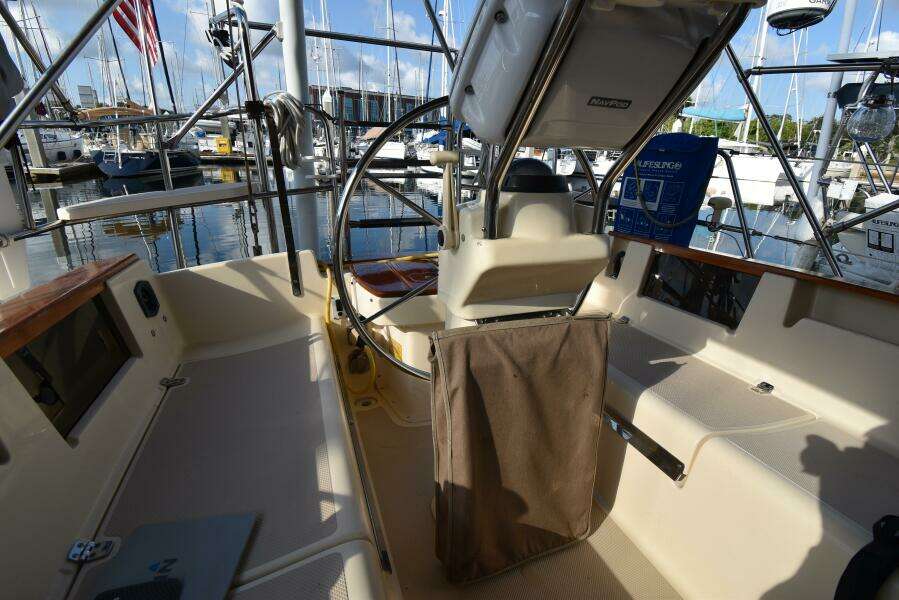 PROMISES 35ft Island Packet Yacht For Sale