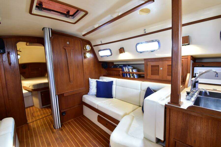 PROMISES 35ft Island Packet Yacht For Sale