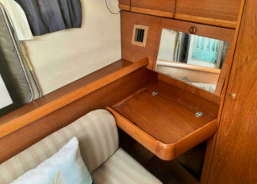 43ft Jeanneau Yacht For Sale