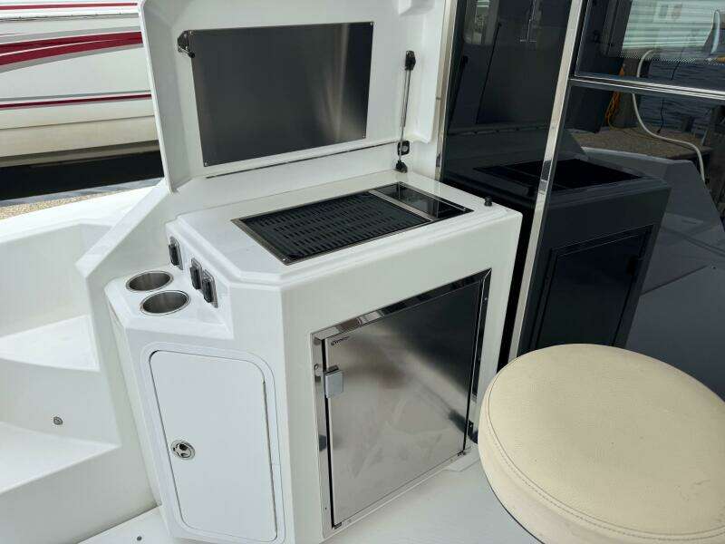 45ft Cruisers Yachts Yacht For Sale