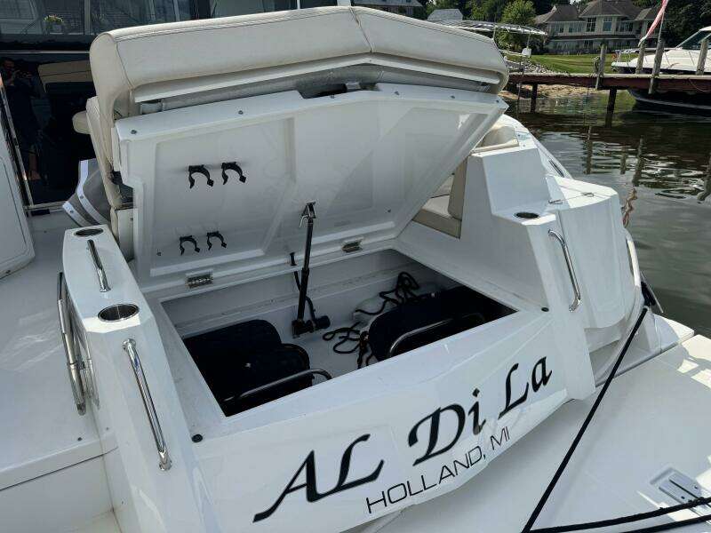 45ft Cruisers Yachts Yacht For Sale