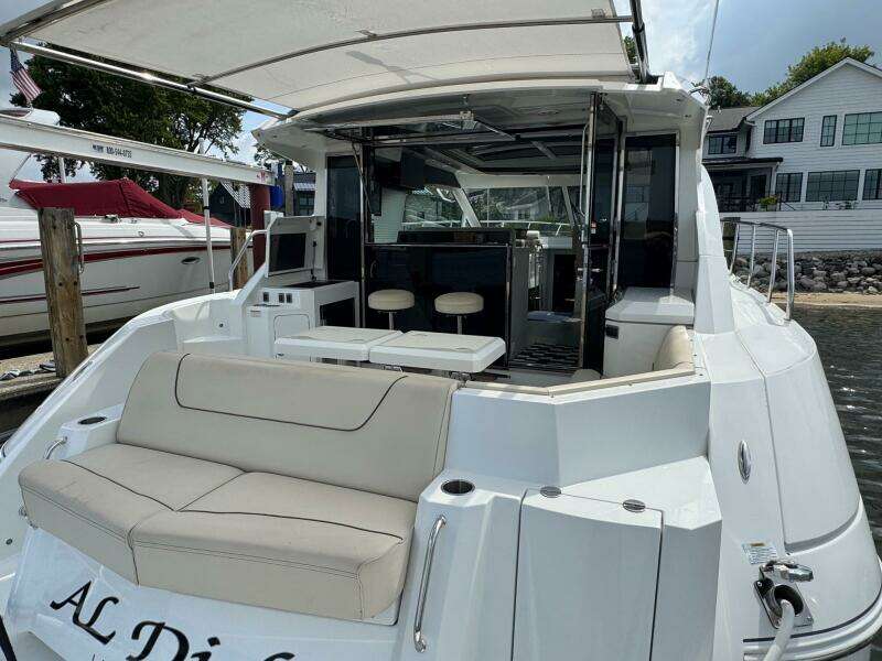45ft Cruisers Yachts Yacht For Sale